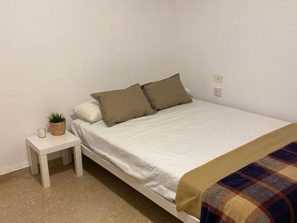 Habitaciones Privada Preciosa Grande Centro Malaga Tambien Cerca De La Playa Wi-Fi Екстер'єр фото